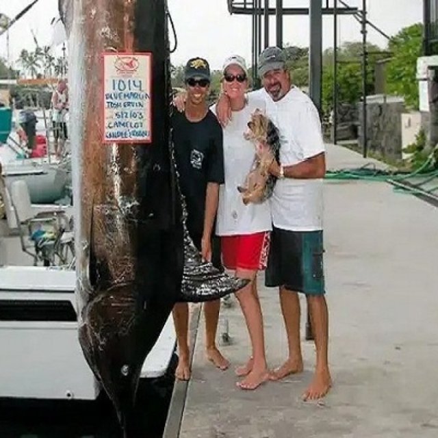 Camelot Kailua Kona Fishing Charter