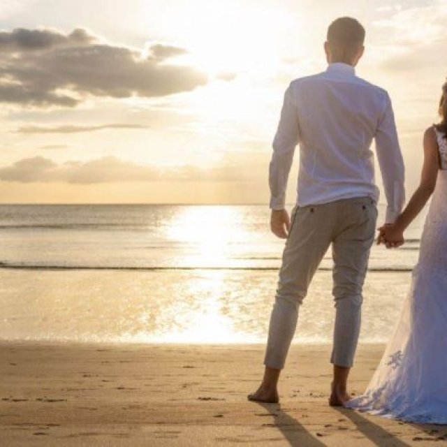 Sweet Gibraltar Weddings
